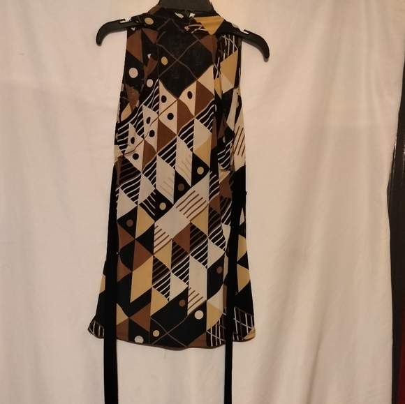 *2/$10*Charlotte Russe deep V neck black, tan and brown sleeveless top sz M - Picture 3 of 6